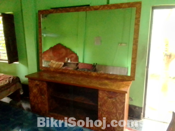 Dressing Table for sell